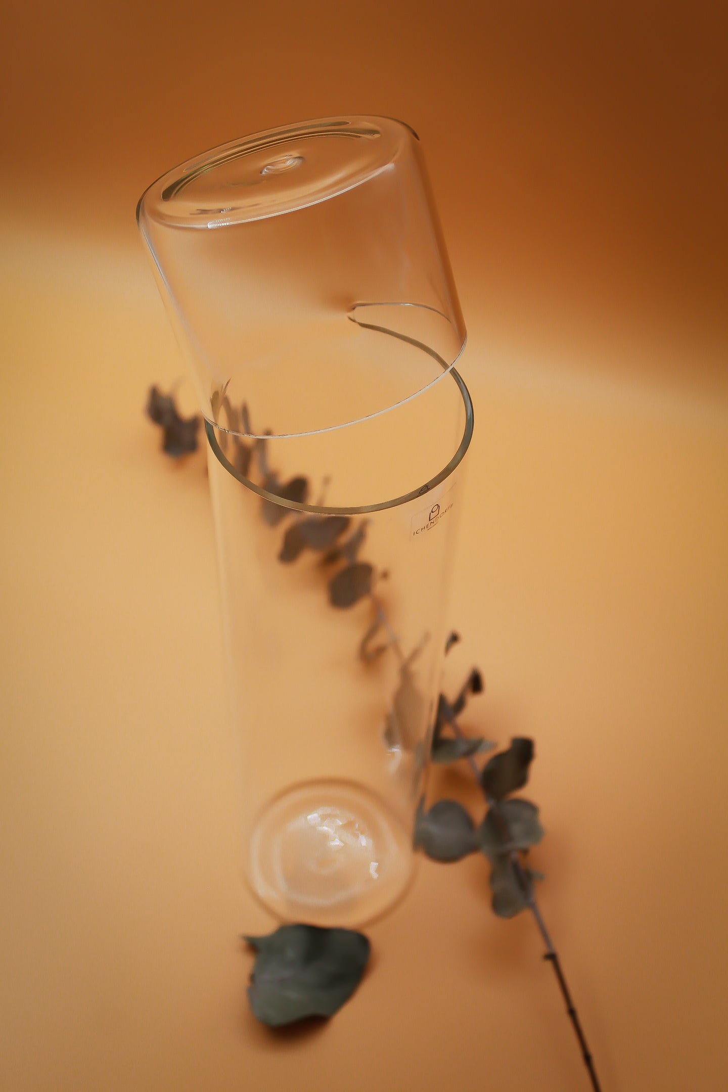 ATTESA Vase
